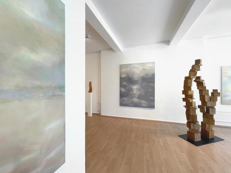 Raum für Kunst und Natur, 2025 (Holzobjekte: S. Skoberne)