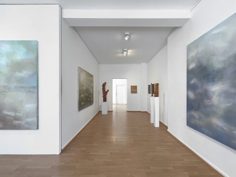 Raum für Kunst und Natur, 2025 (Holzobjekte: S. Skoberne)